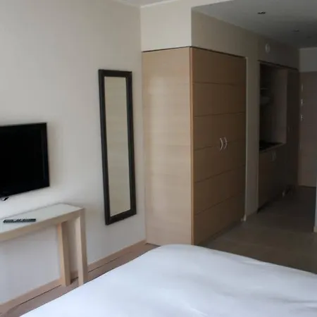 Aparthotel Starling 3*