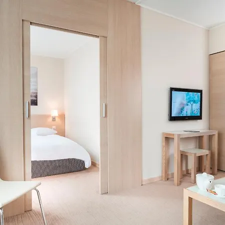 Apartmanhotel Starling 3*